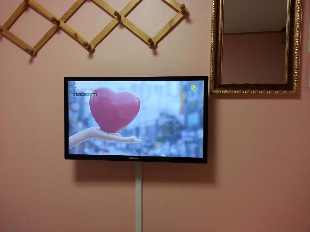 You&I Guesthouse Jeju Bagian luar foto
